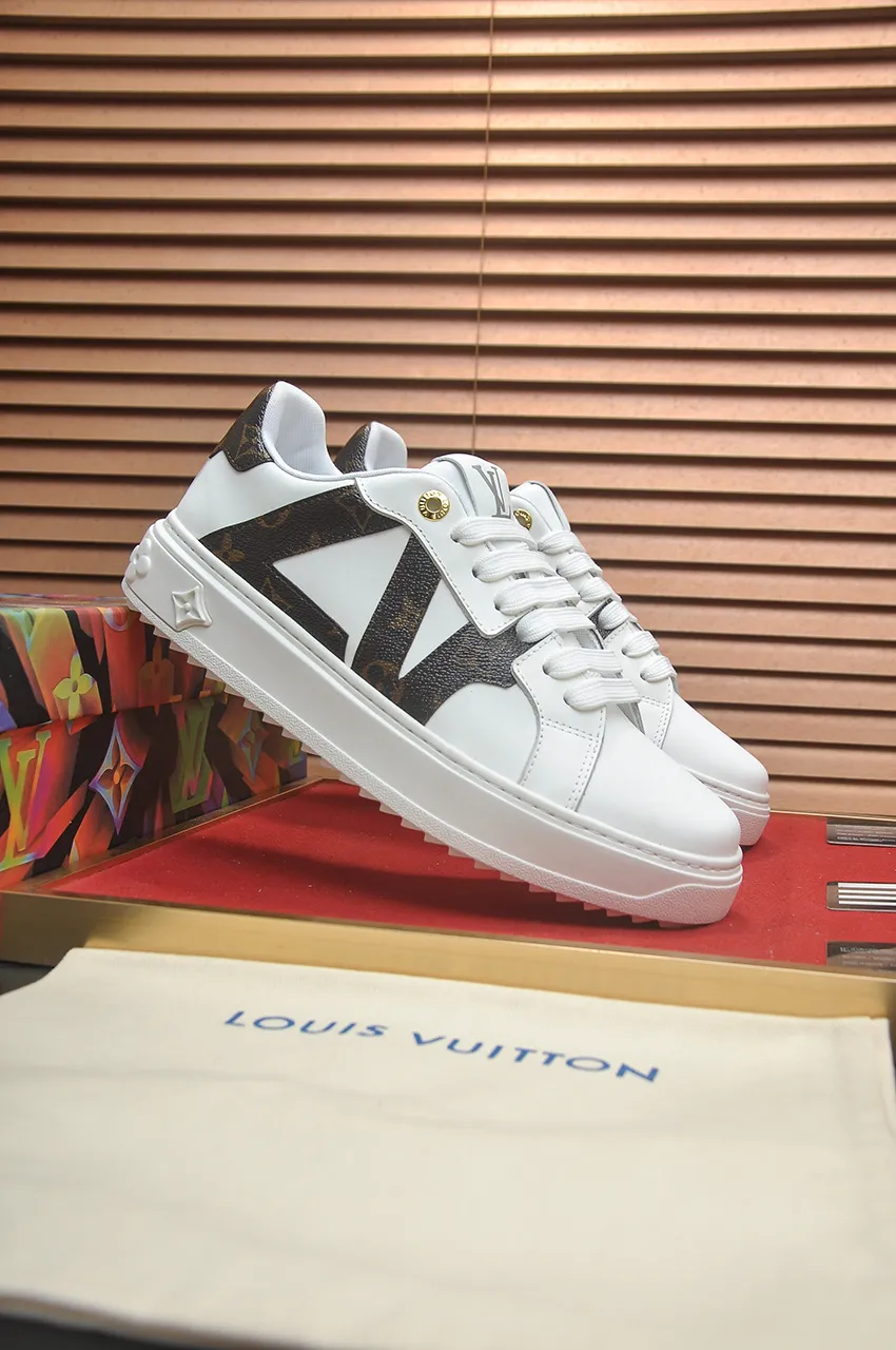 Men's shoes 💰540💶[LOUIS VUITTON] Original order price (mesh lining) new model 🍀LV Louis Vuitton * - top version of LV classic trendy shoes! Use imported original cowhide leather, cloth cowhide lining and original wear-resistant rubber outsole! High quality products! Code number 38-45 (45 is custom-made and cannot be returned or exchanged)